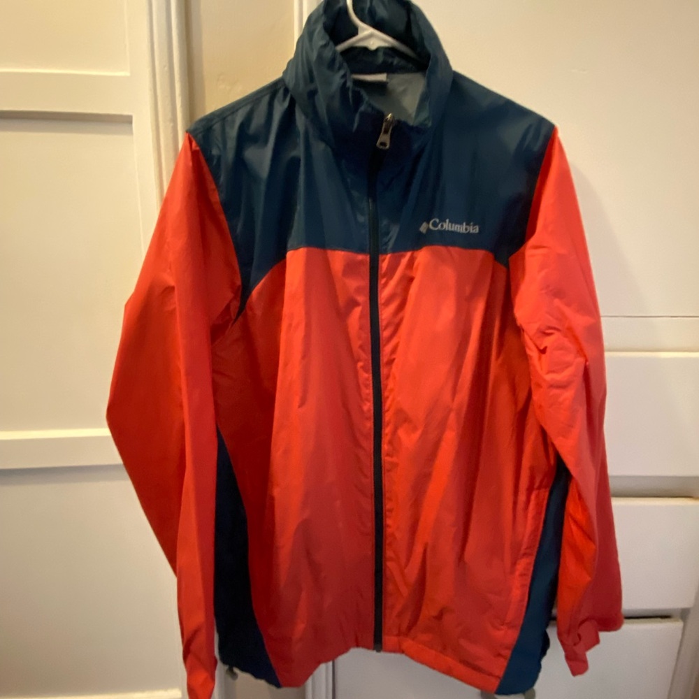 Columbia Two-Tone Outdoor Windbreaker